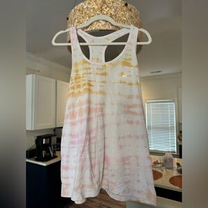 Old Navy Active Tie-Dye Tank Top